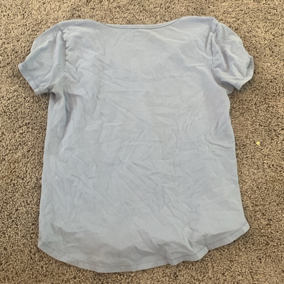 Abercrombie & Fitch Small V-Neck Light Blue Tee - Picture 3 of 3
